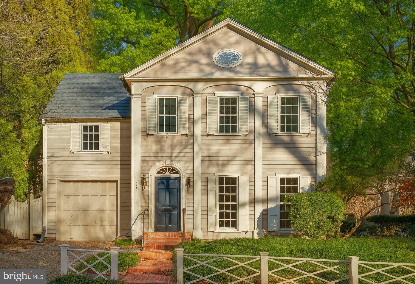 1727 Hoban Road NW, Washington