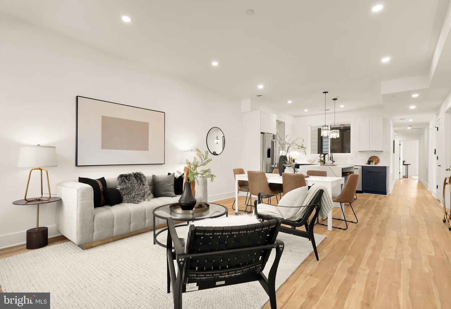 1251 Morse Street NE #b, Washington