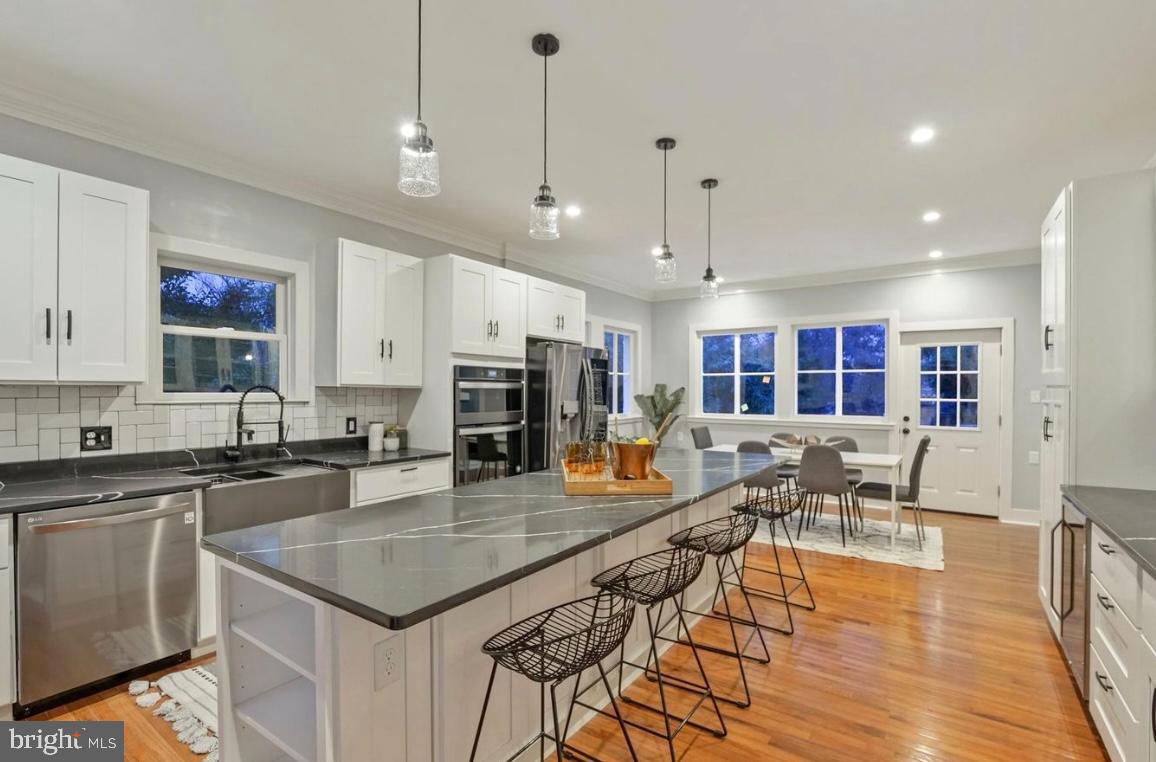 517 Cedar Street NW, Washington