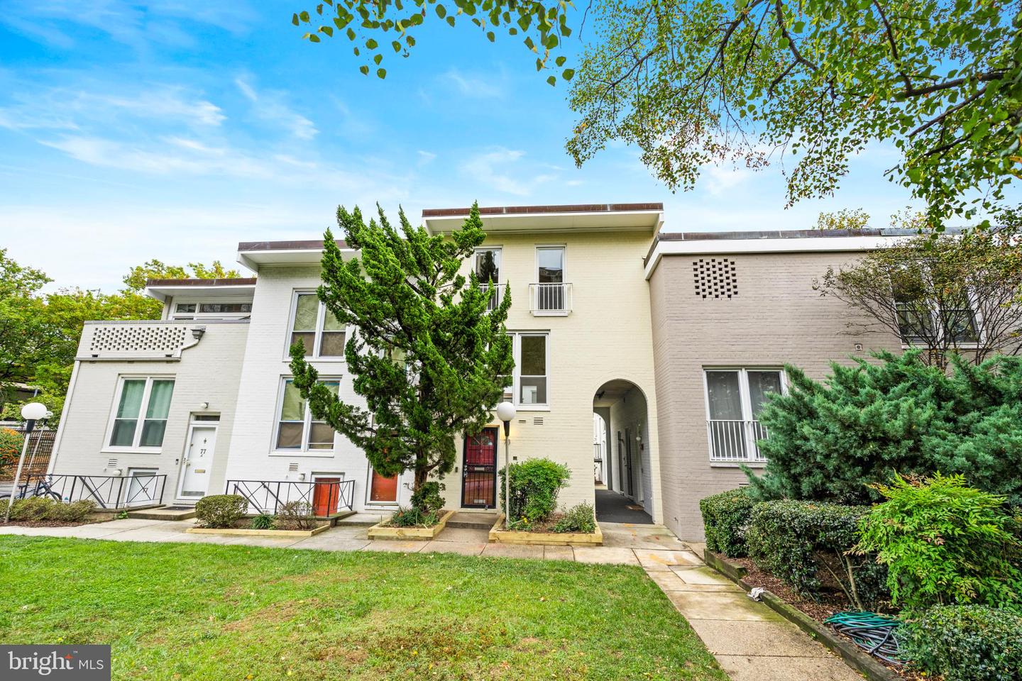 73 G Street SW #103, Washington