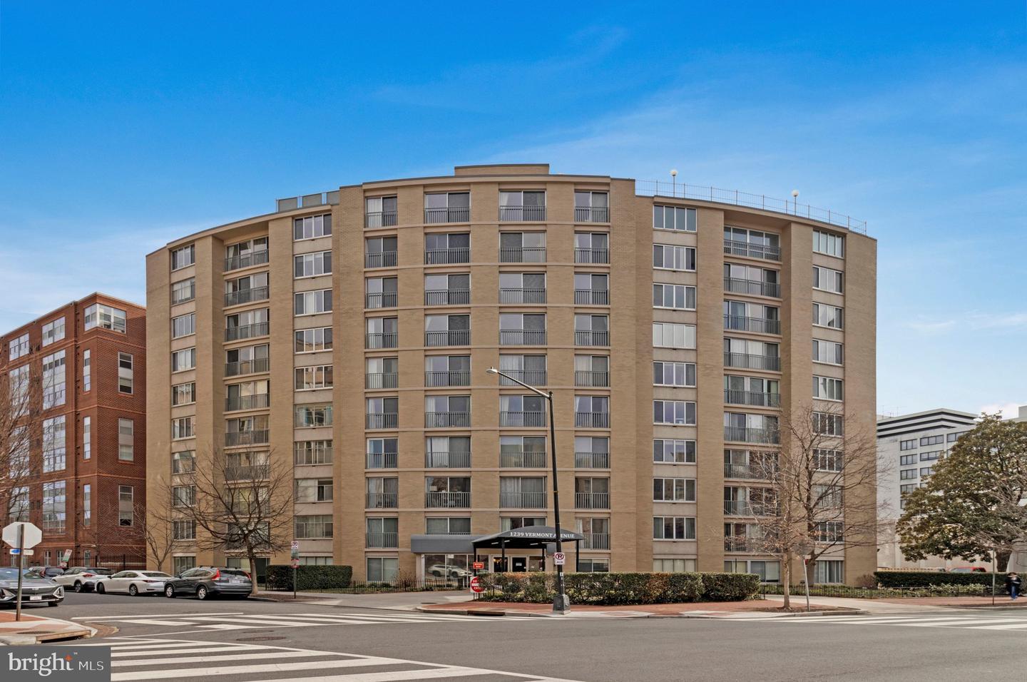 1239 Vermont Avenue NW #410