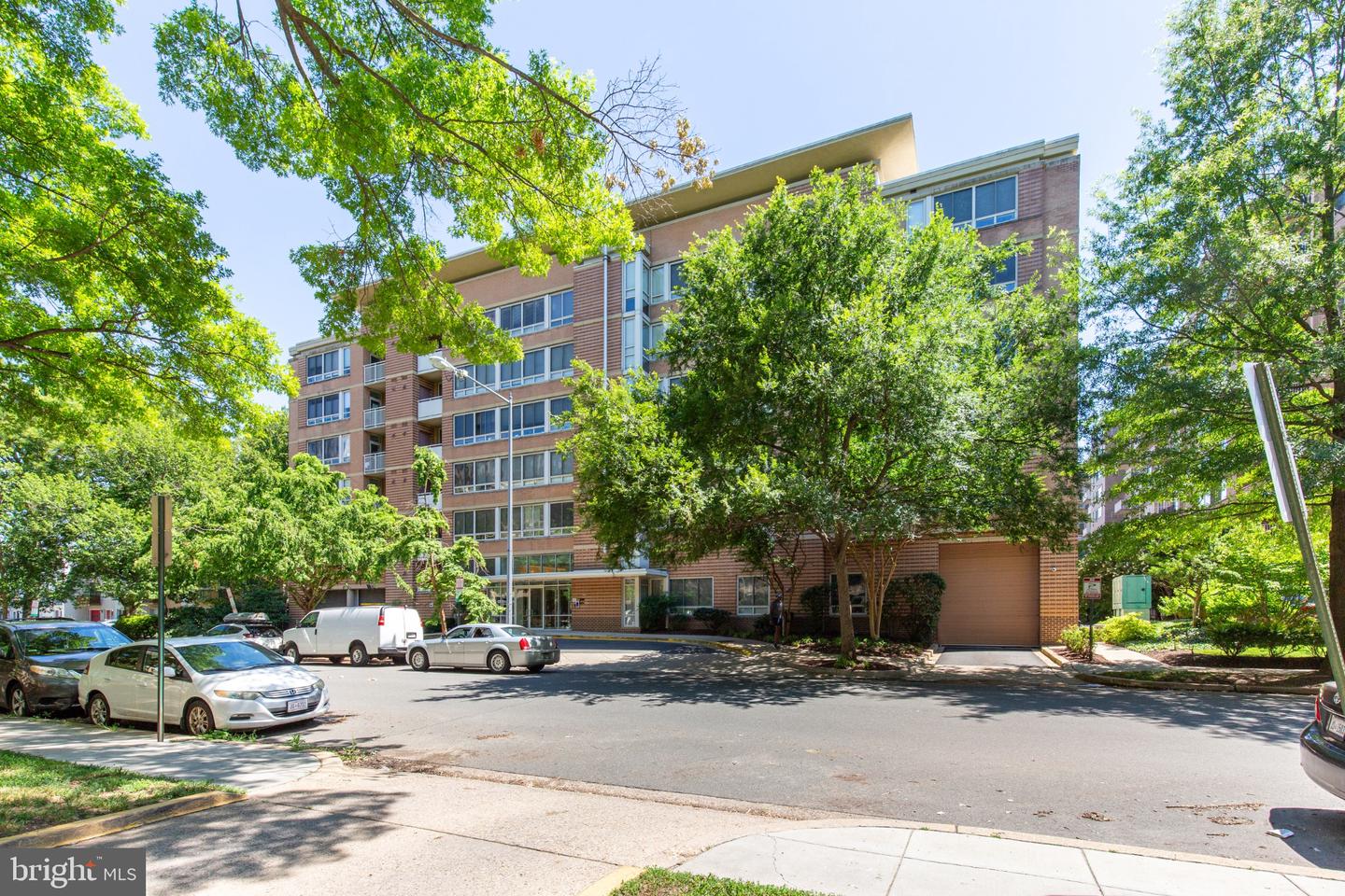 350 G Street SW #n423