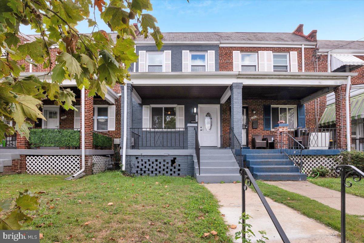 1517 Downing Street NE, Washington