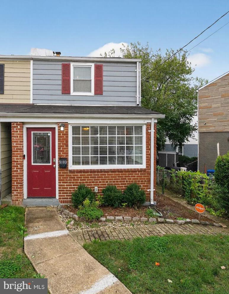 5103 Jay Street NE, Washington