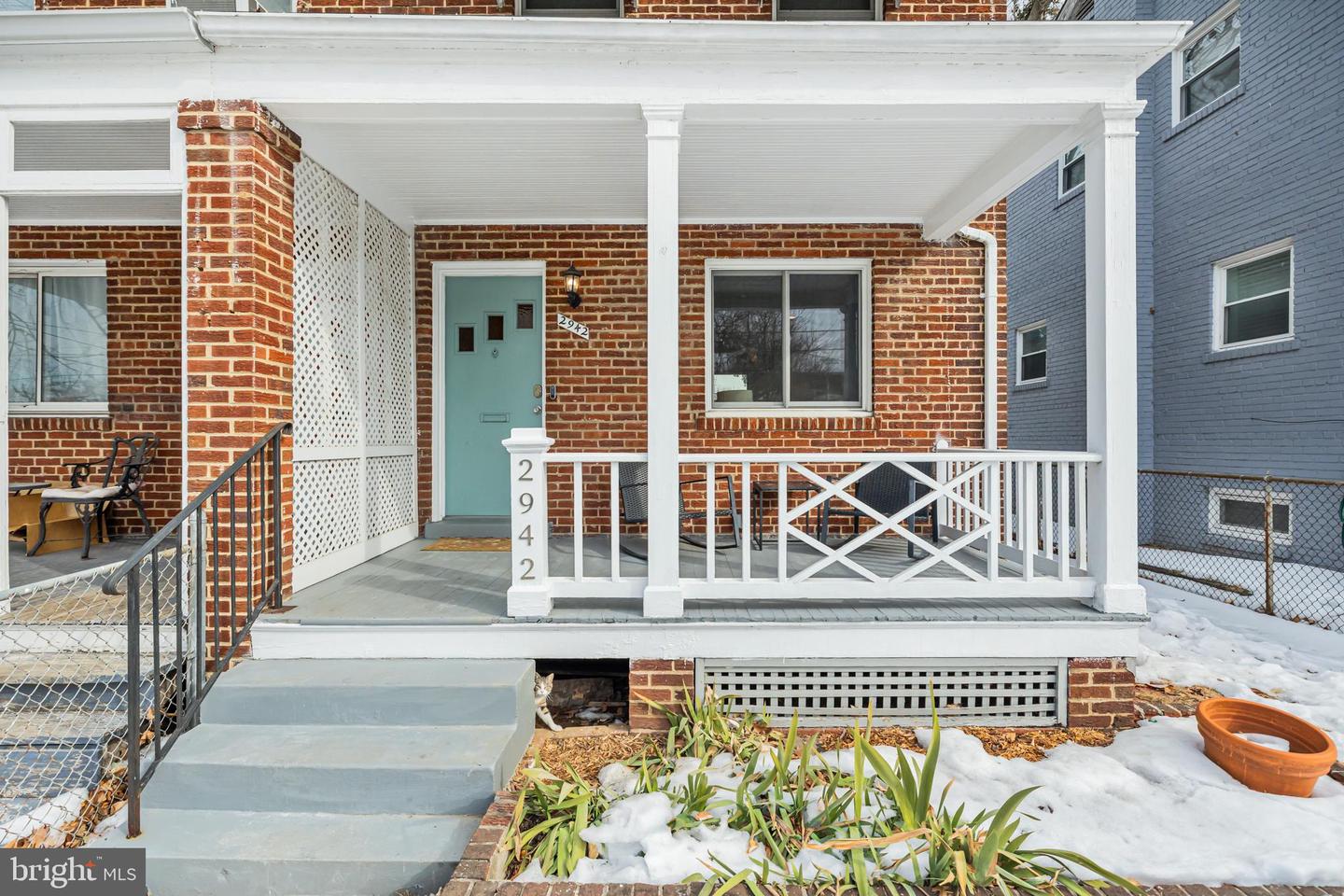 2942 M Street SE, Washington