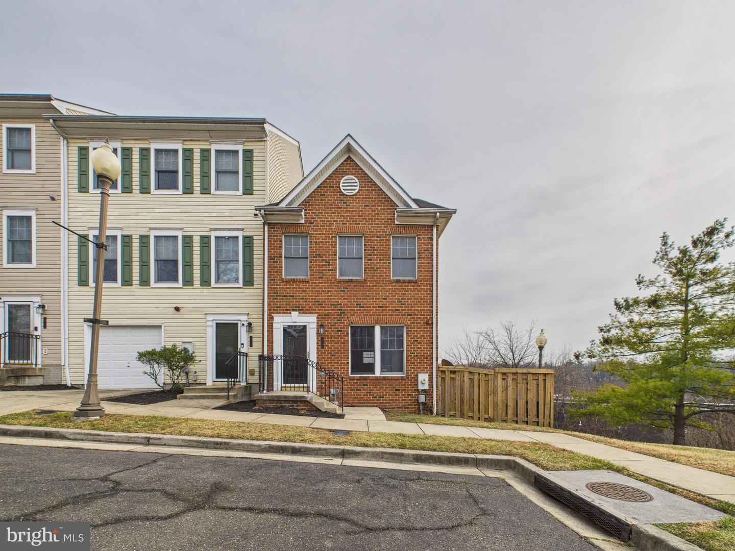 843 Monteria Court SE, Washington