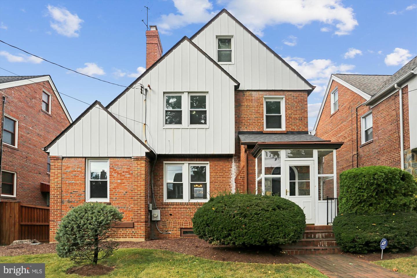 1351 Somerset Place NW, Washington