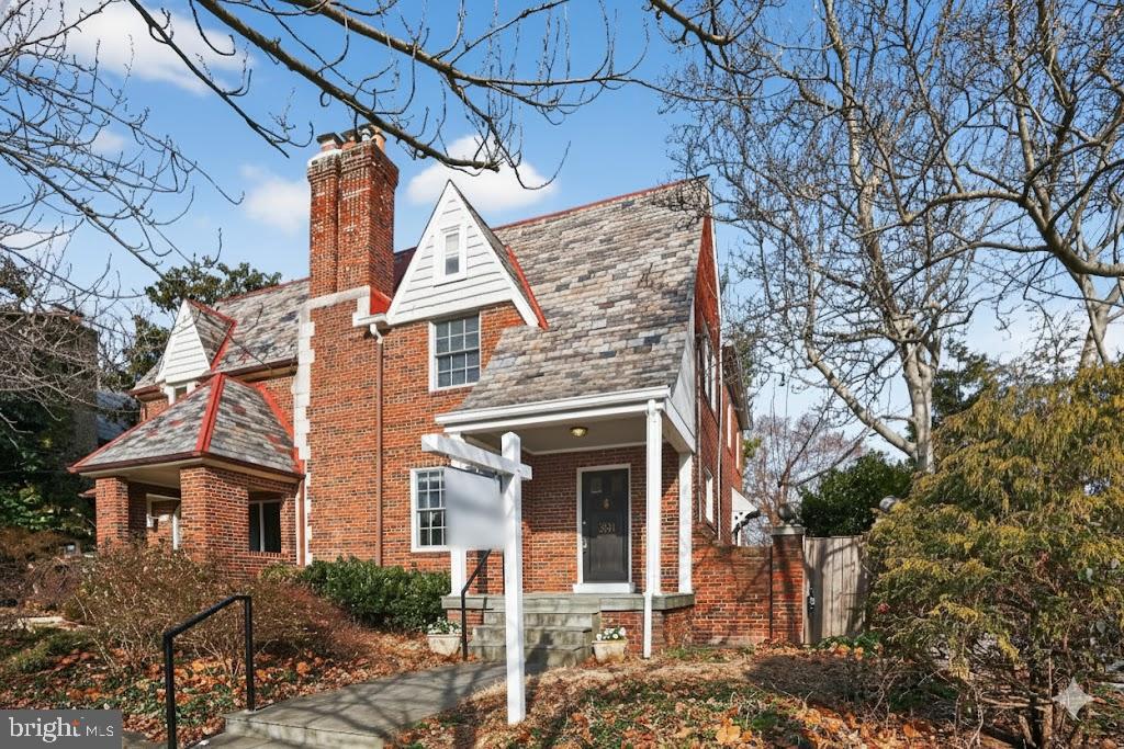 3811 Upton Street NW, Washington