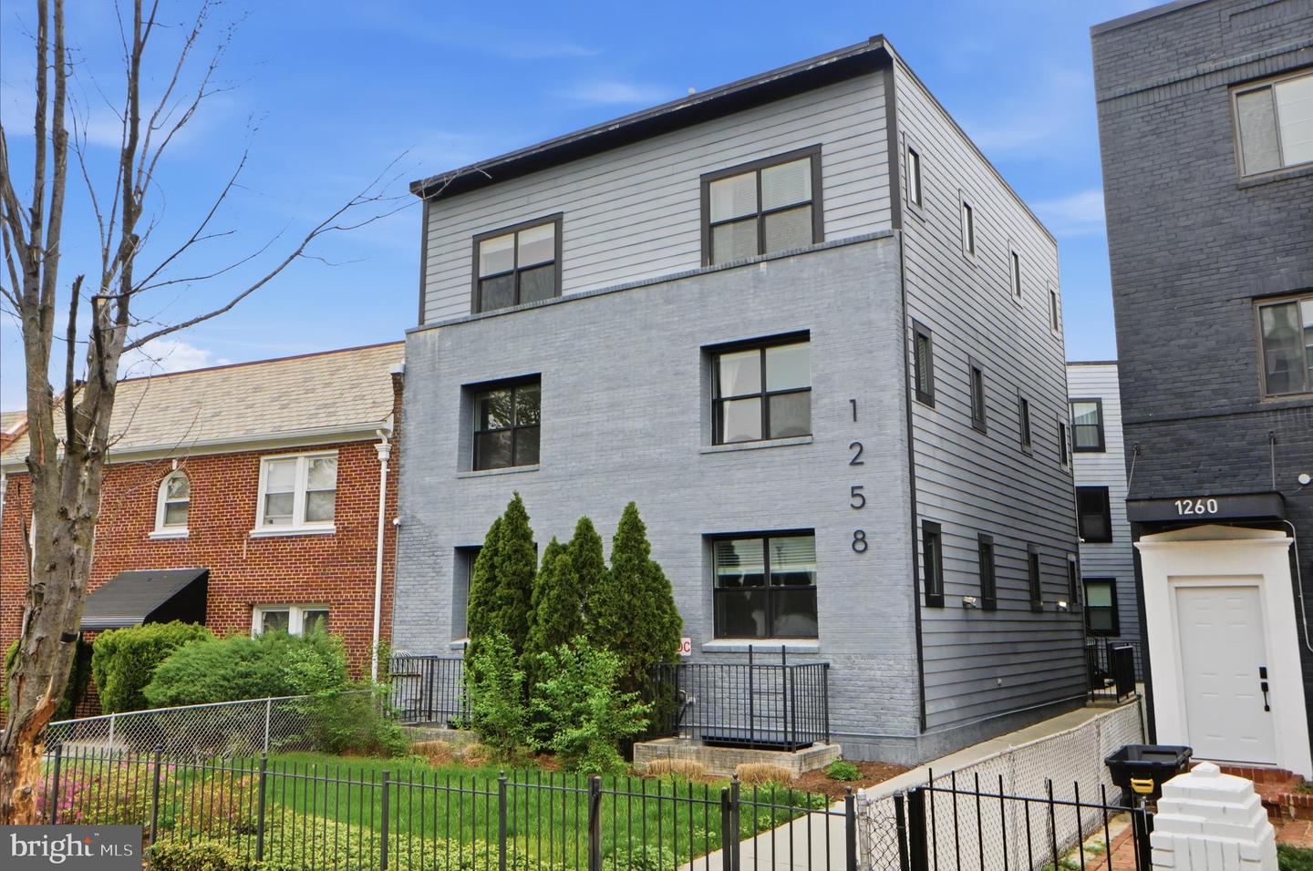 1258 Holbrook Terrace NE #5