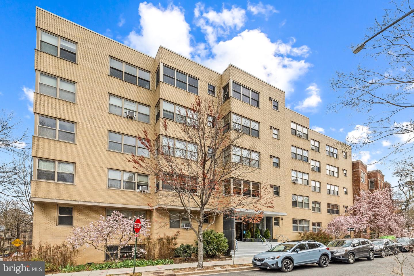 3025 Ontario Road NW #207, Washington
