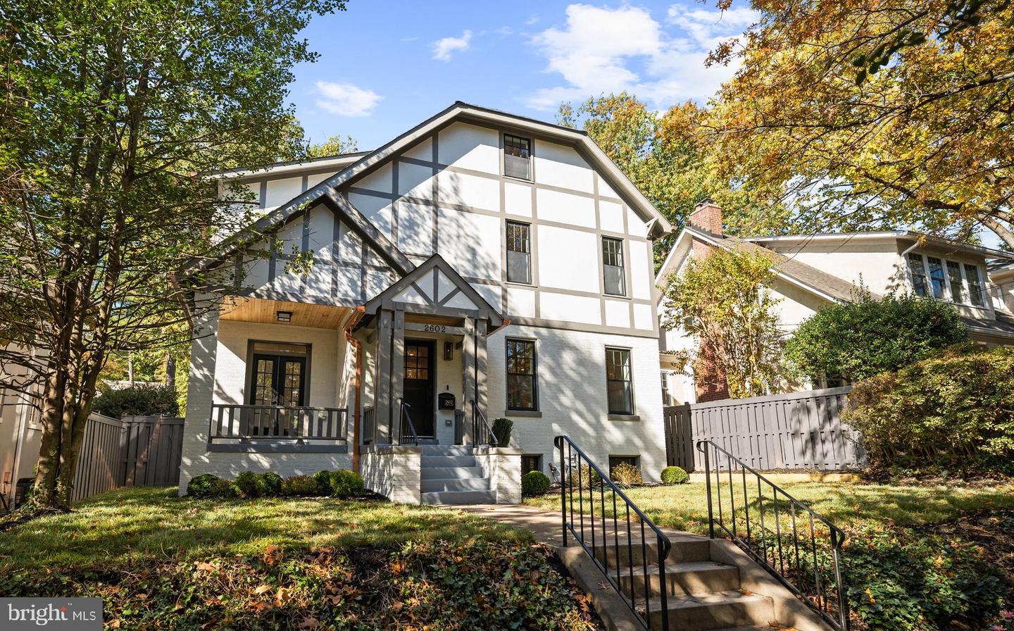 2602 36th Place NW, Washington