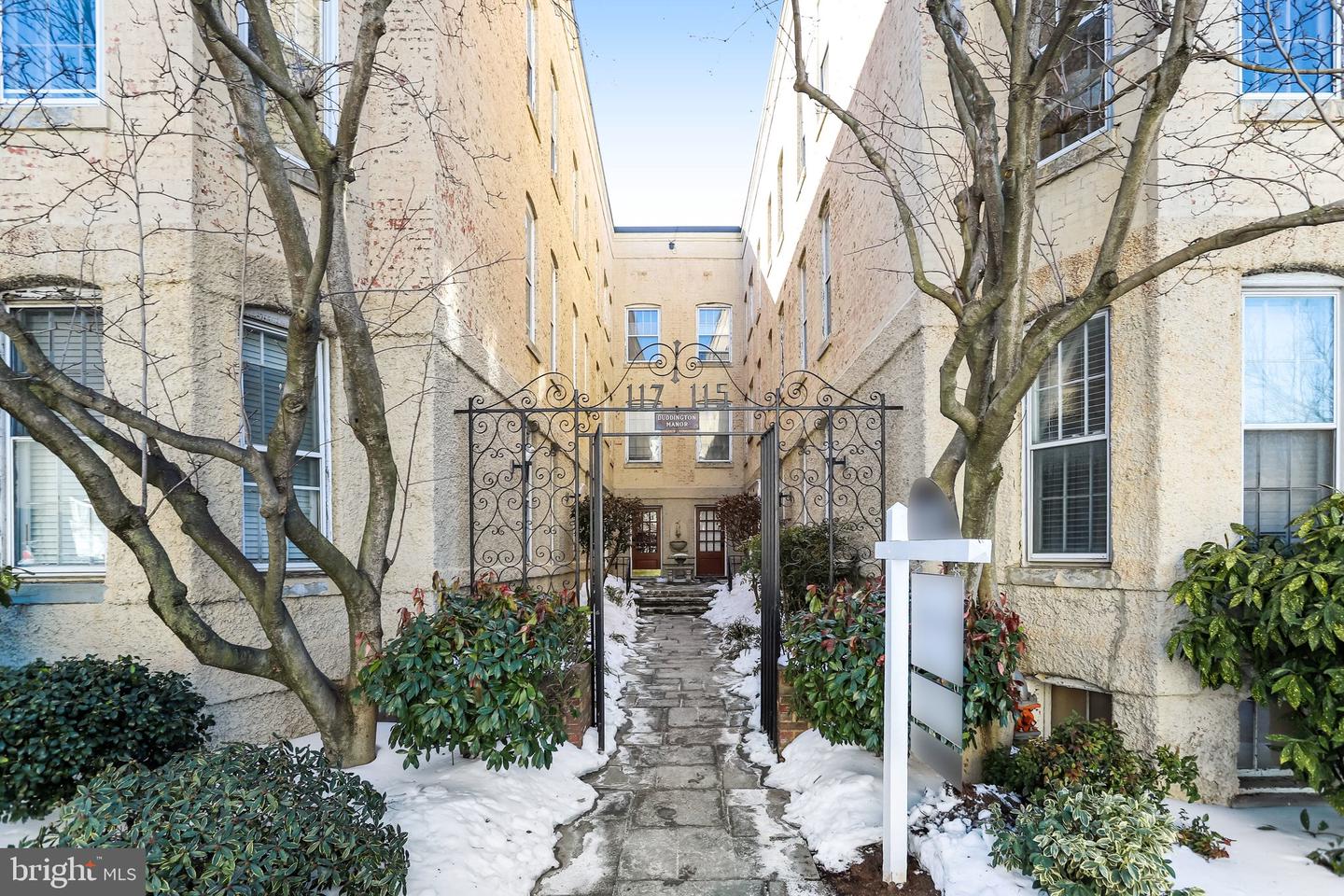115 E Street SE #302, Washington