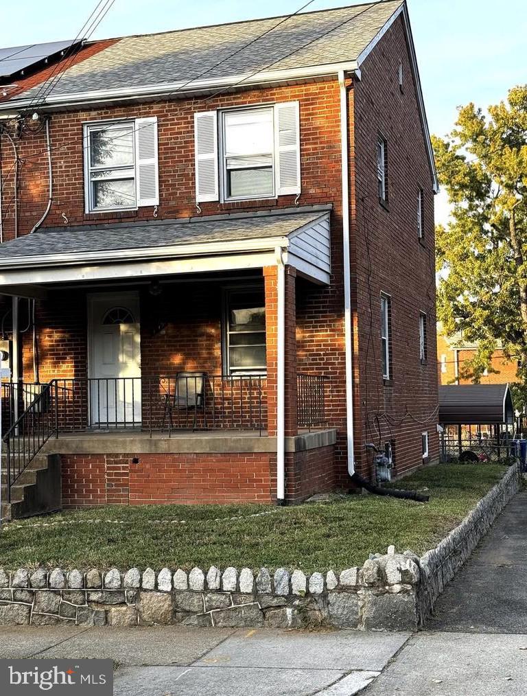 1910 T Place SE, Washington