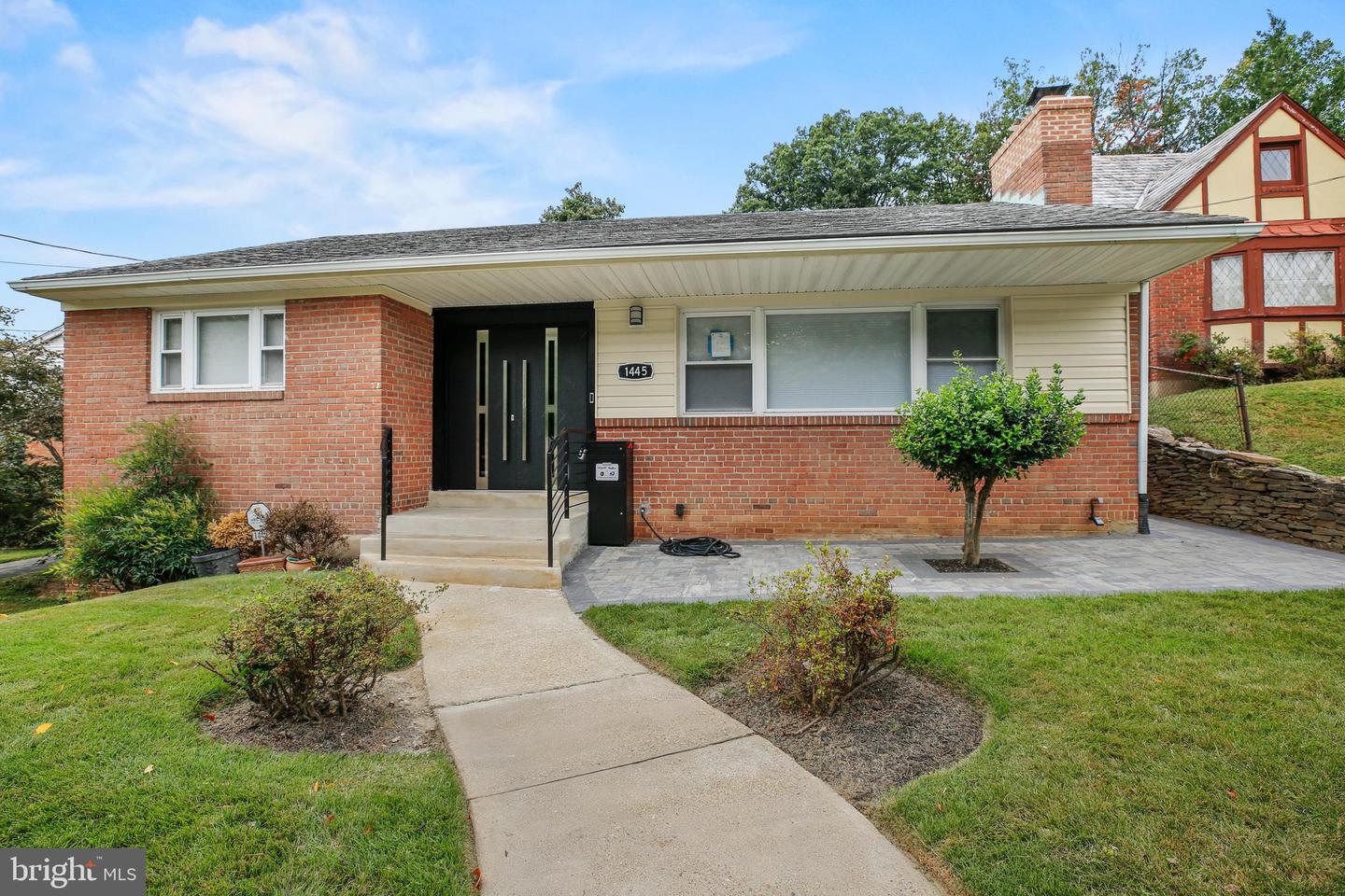 1445 Northgate Road NW, Washington