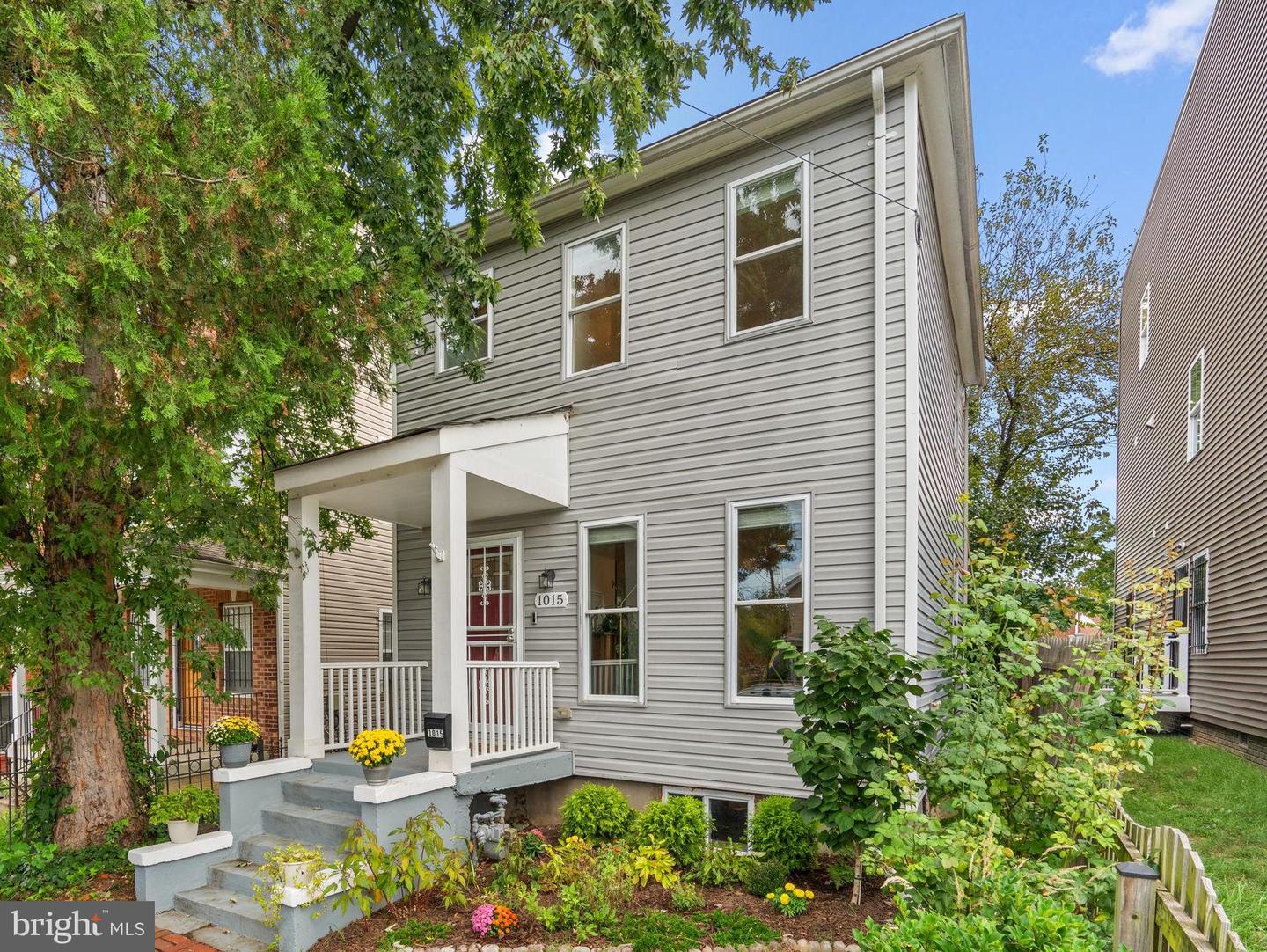 1015 48th Street NE, Washington