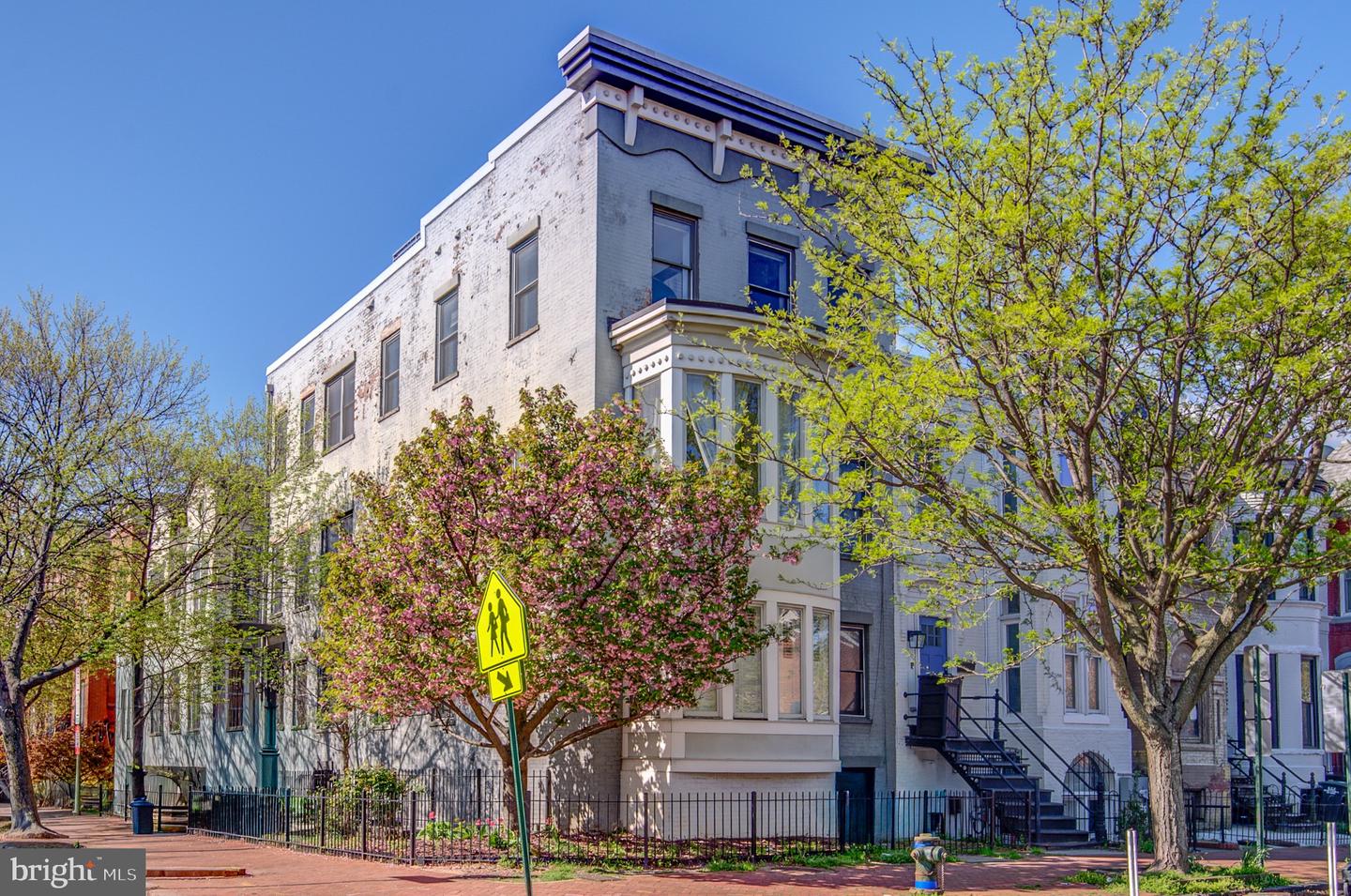 1240 4th Street NW #t