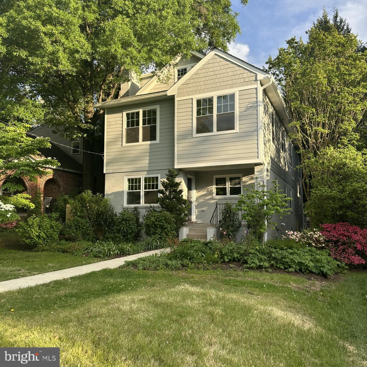 4720 Ellicott Street NW