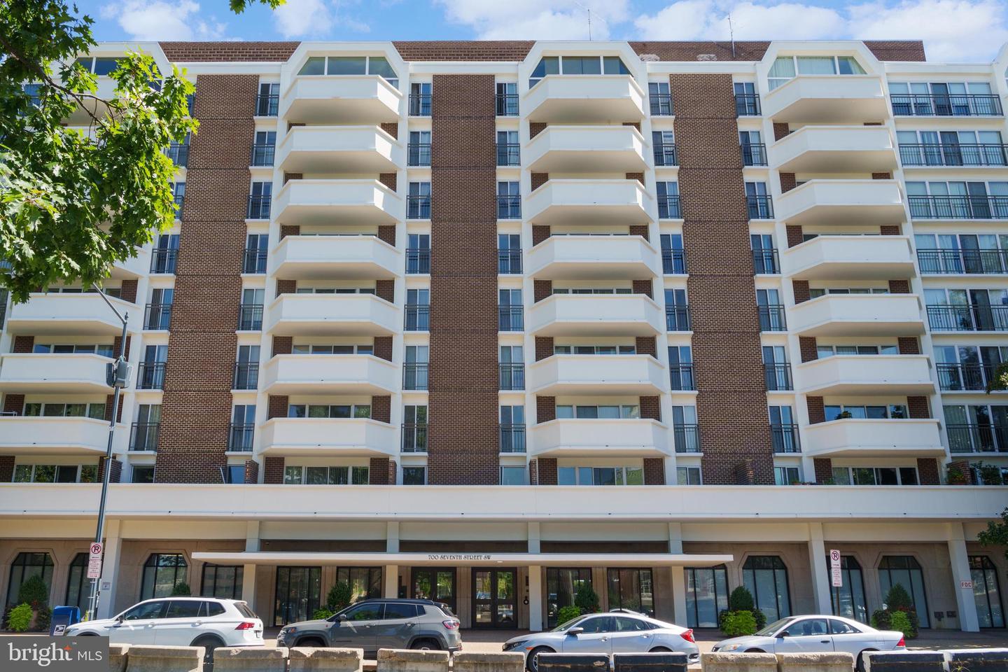 700 7th Street SW #119, Washington