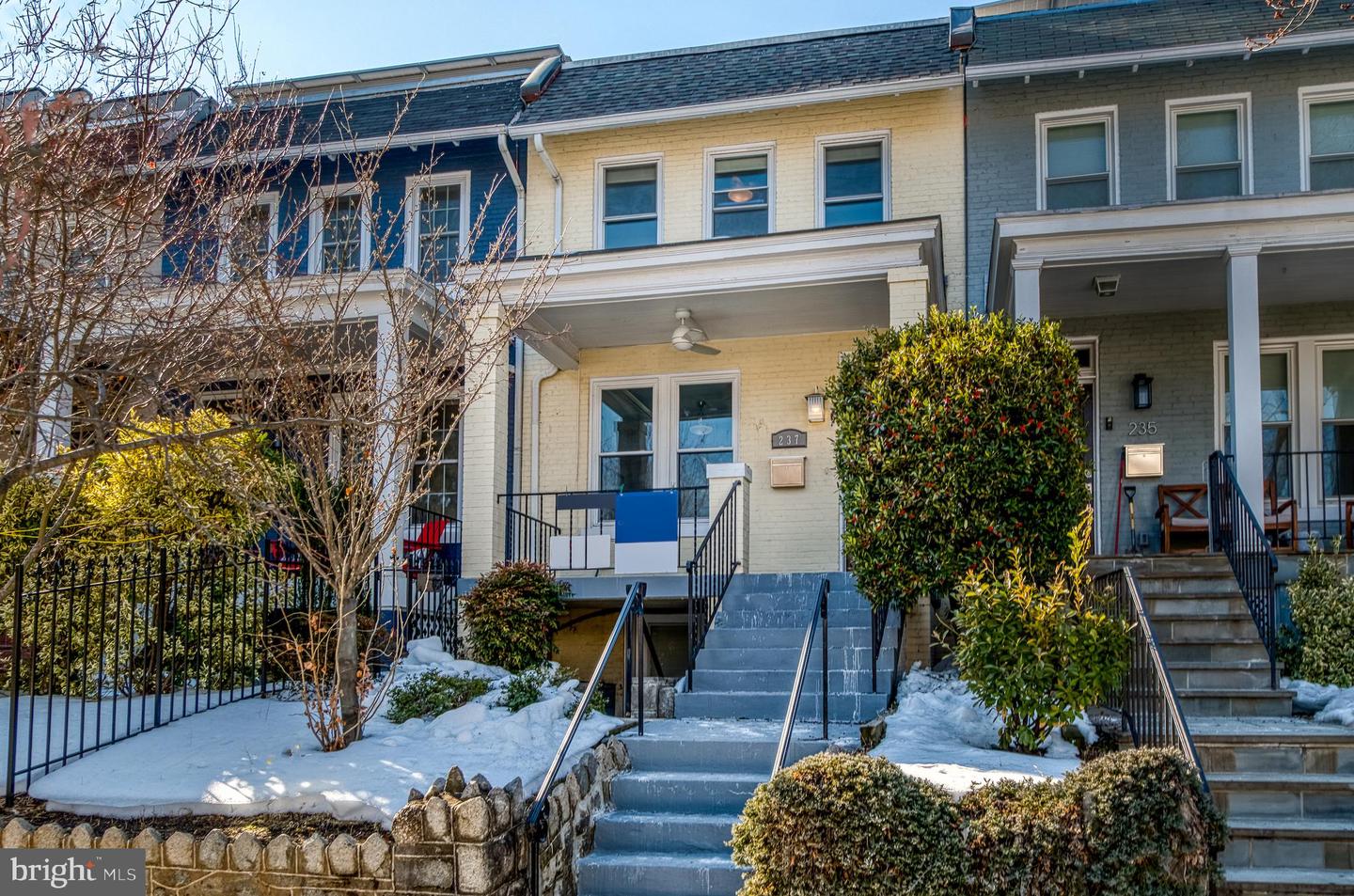 237 16th Street SE, Washington