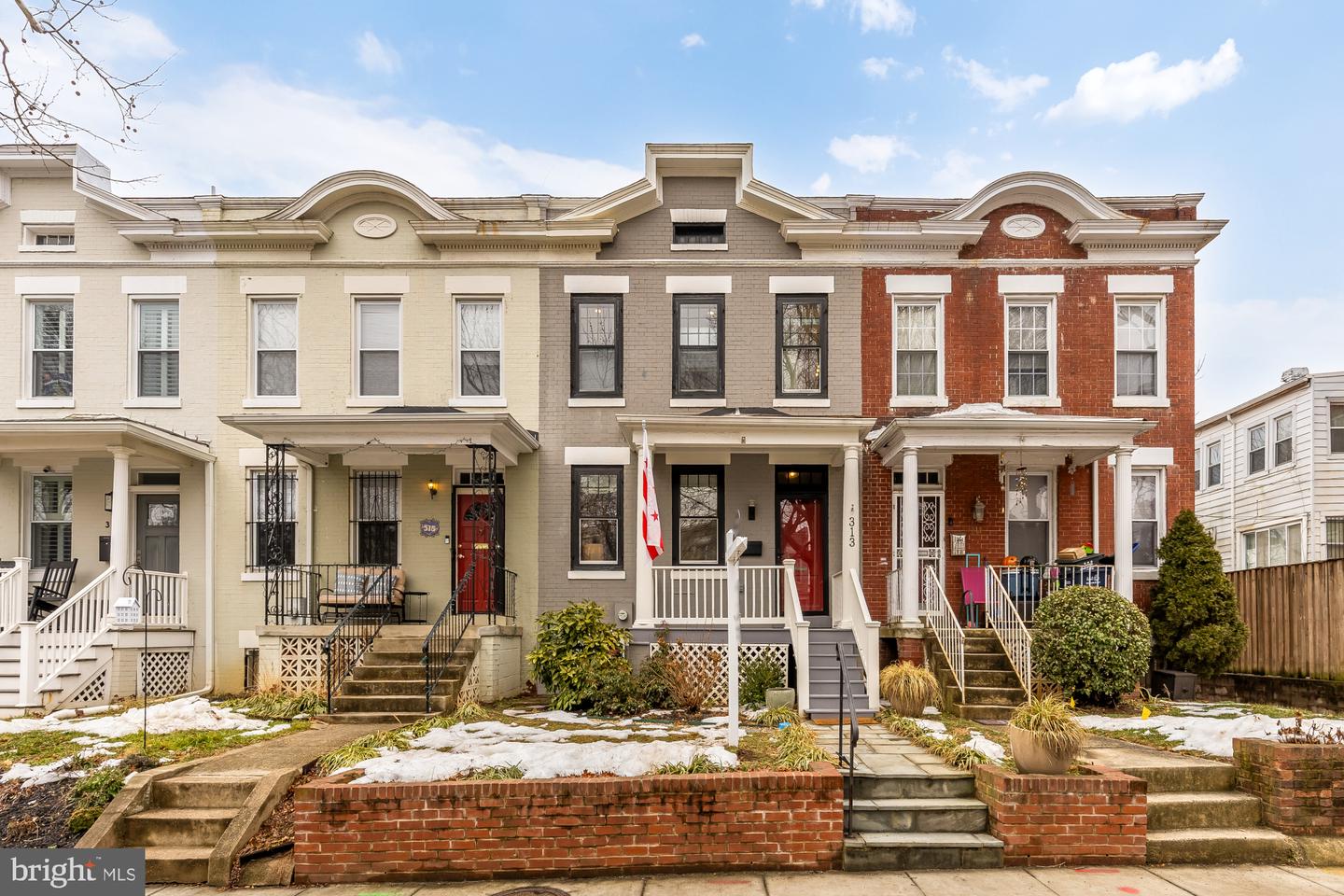 313 14th Street NE, Washington
