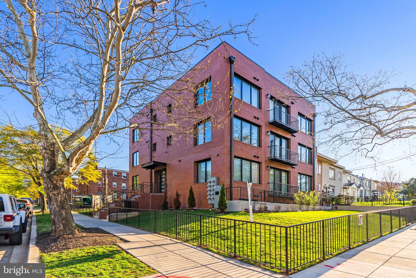 2019 M Street NE #ph9