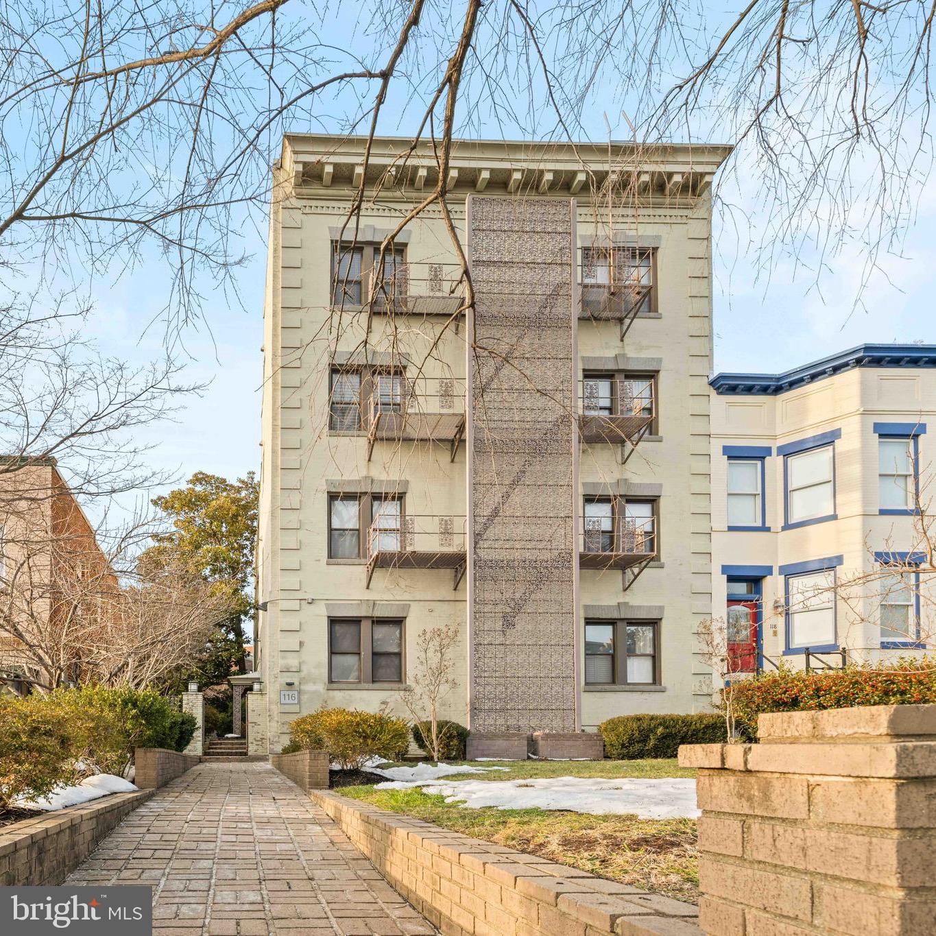 116 North Carolina Avenue SE #102