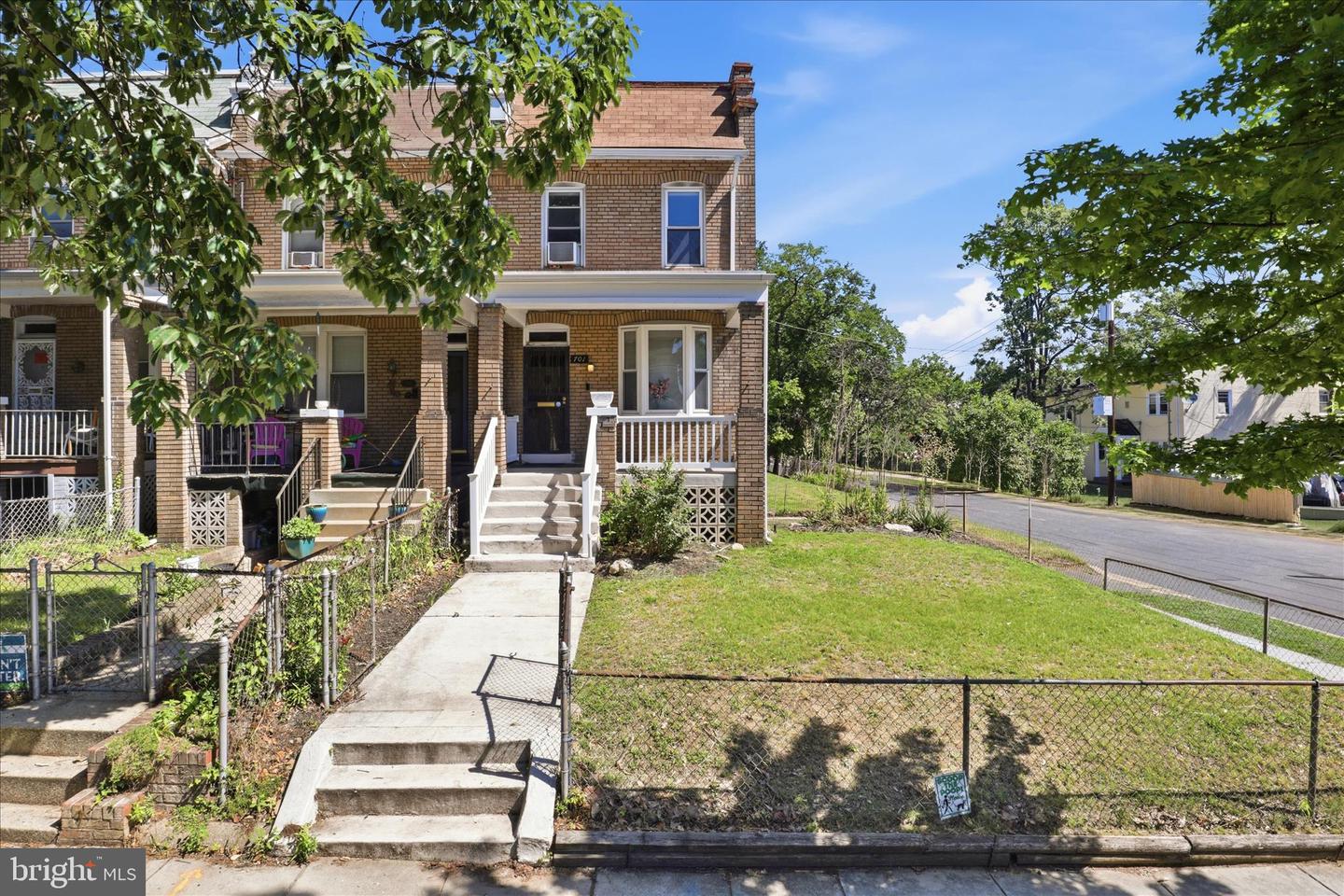 701 Longfellow Street NW