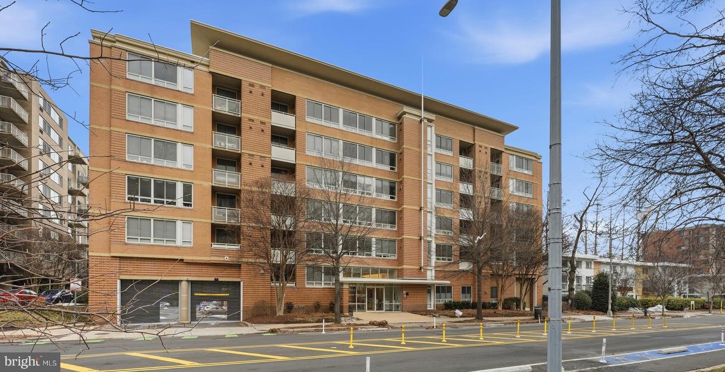 355 I Street SW #116