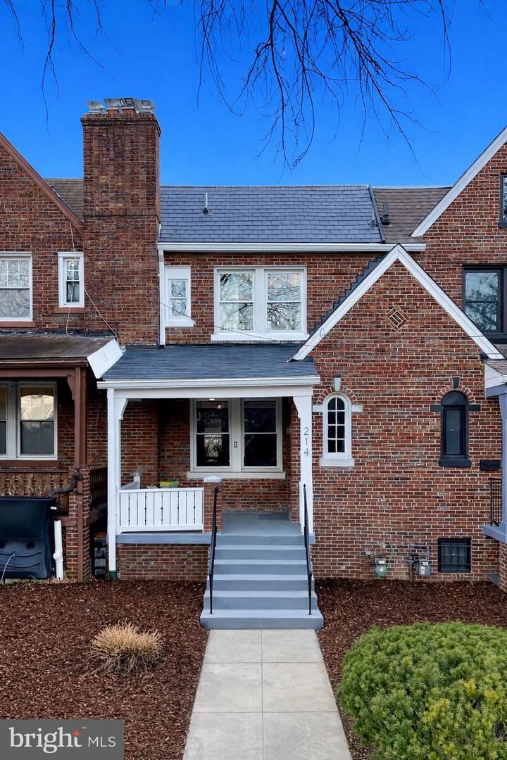 214 Jefferson Street NW, Washington
