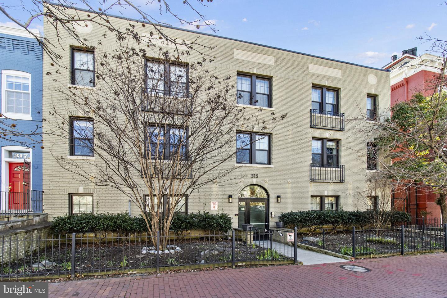 315 G Street NE #306, Washington