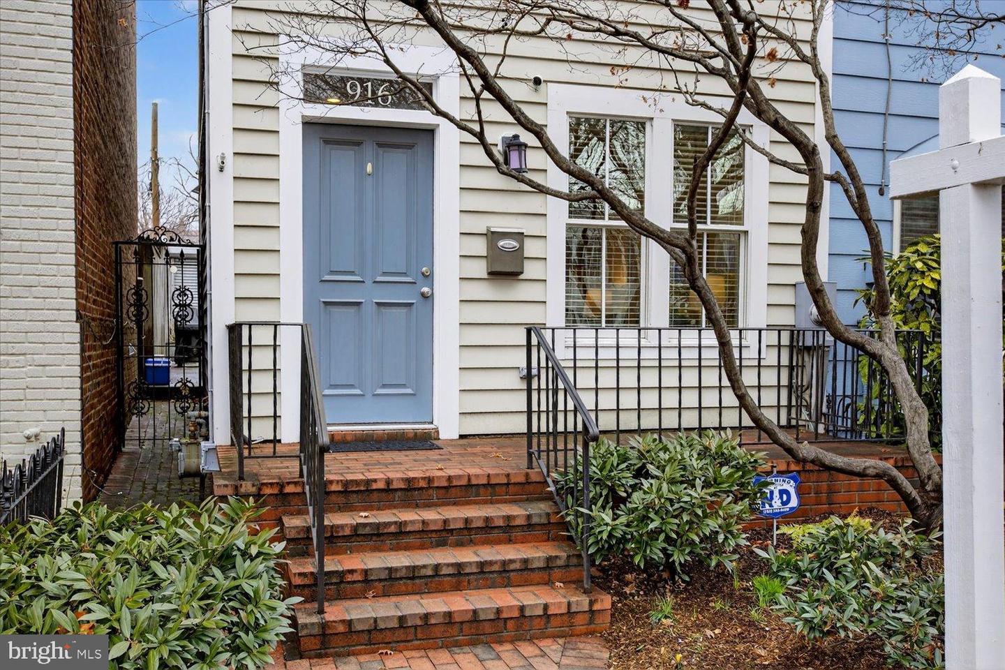 916 G Street SE, Washington