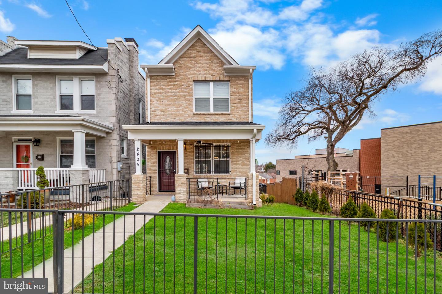 2405 Naylor Road SE, Washington