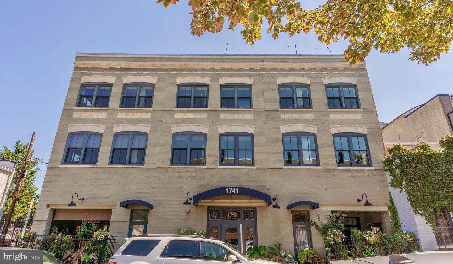 1741 Johnson Avenue NW #301, Washington