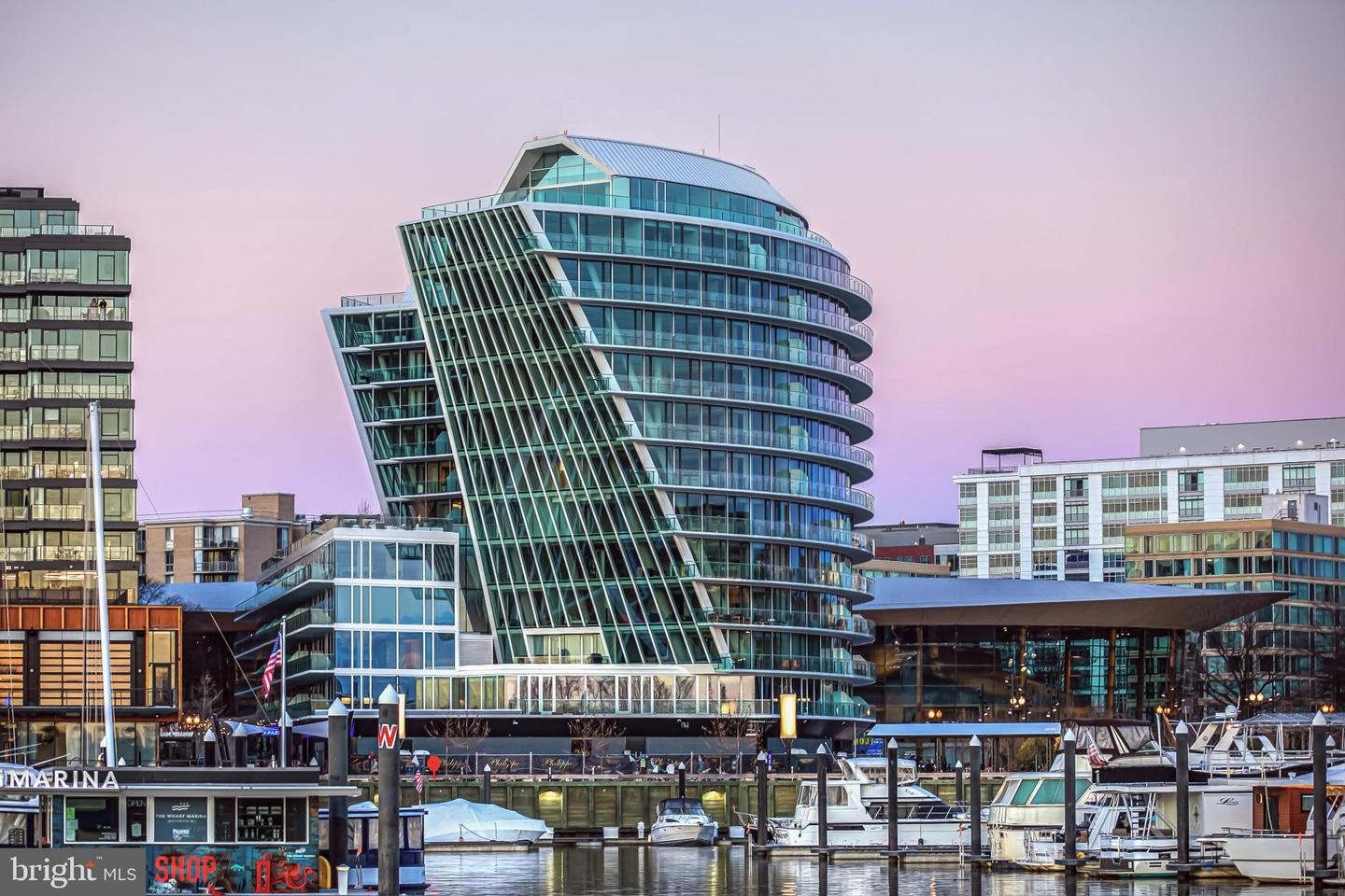 601 Wharf Street SW #412