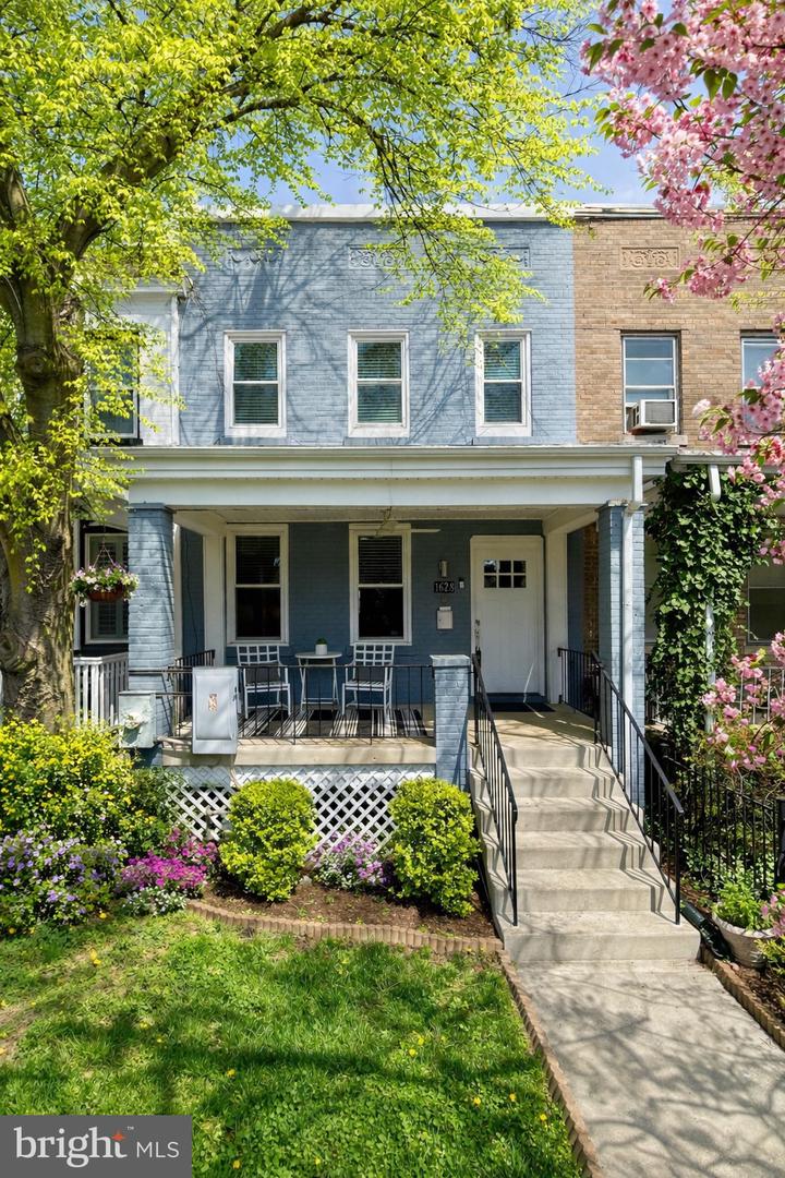 1628 Massachusetts Avenue SE, Washington