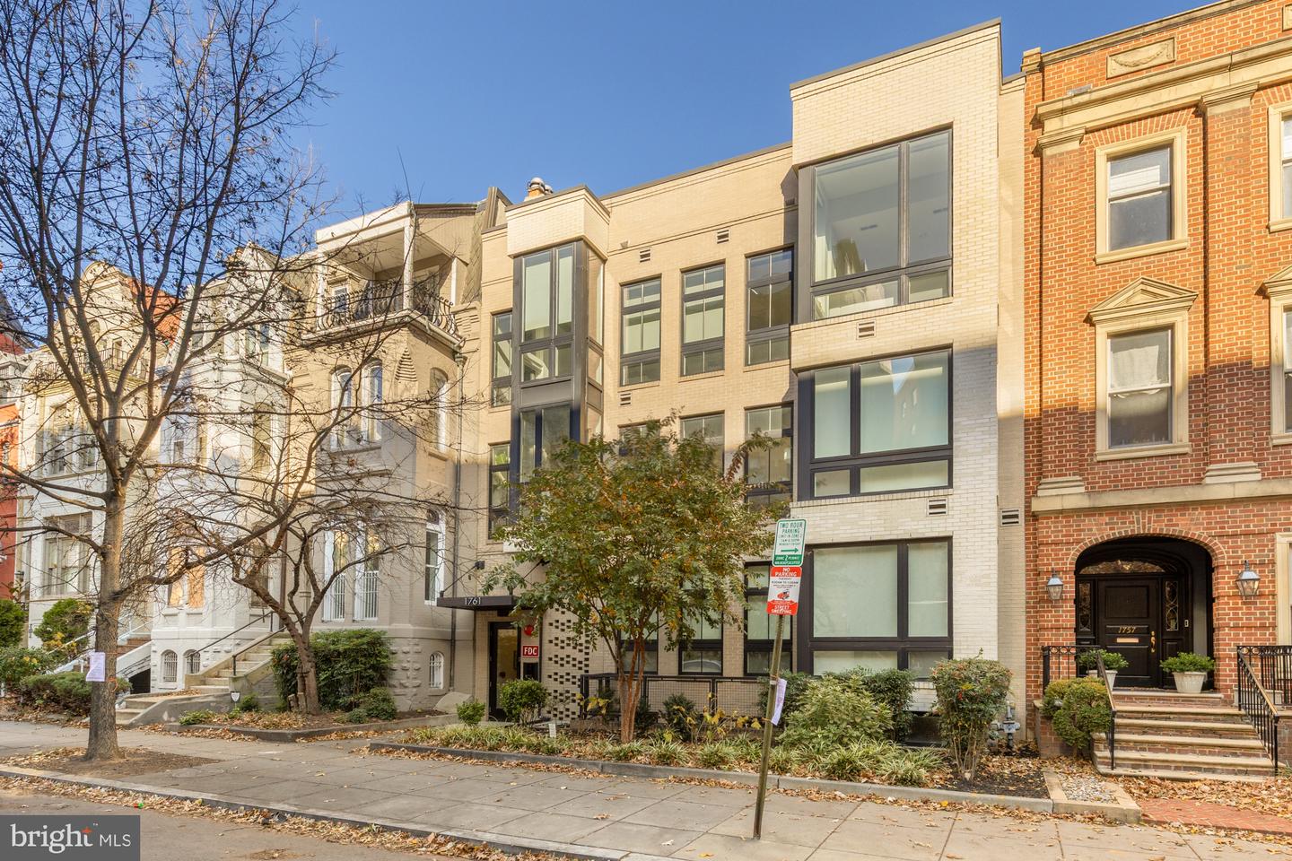 1761 P Street NW #202