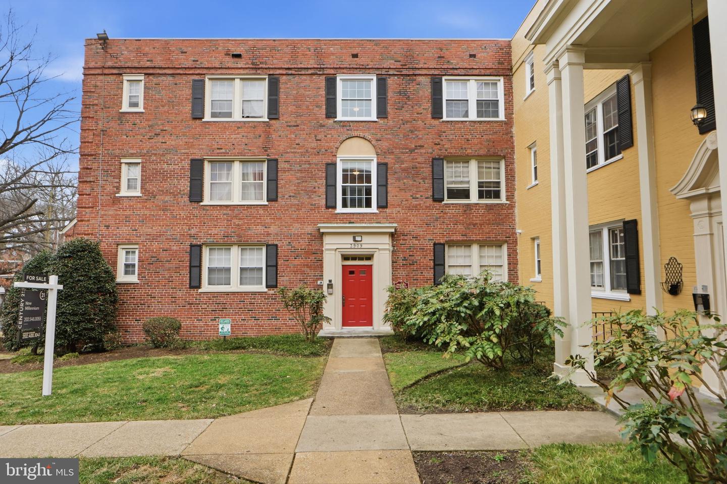 3909 Pennsylvania Avenue SE #302