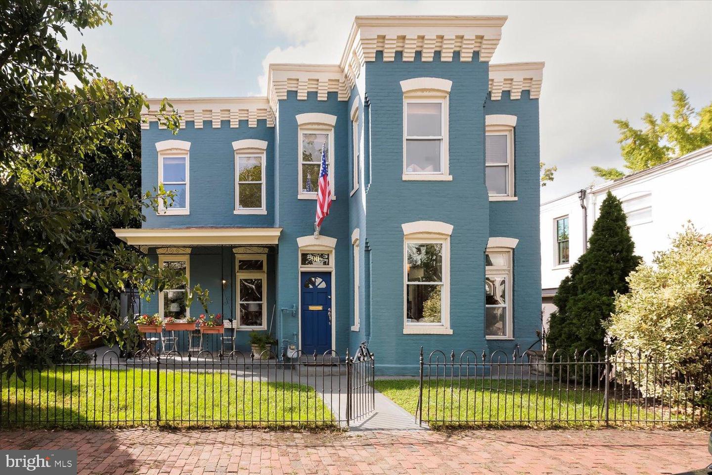 911 Independence Avenue SE, Washington