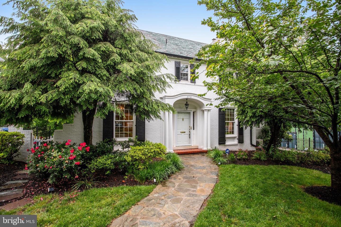 2739 Chesapeake Street NW, Washington