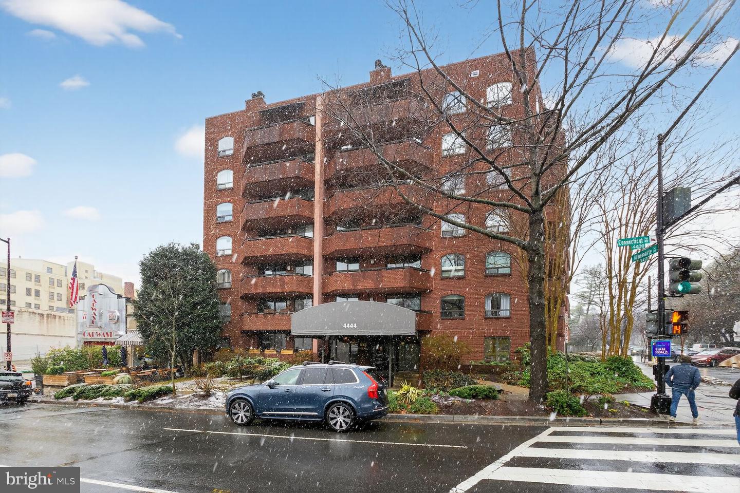 4444 Connecticut Avenue NW #703, Washington