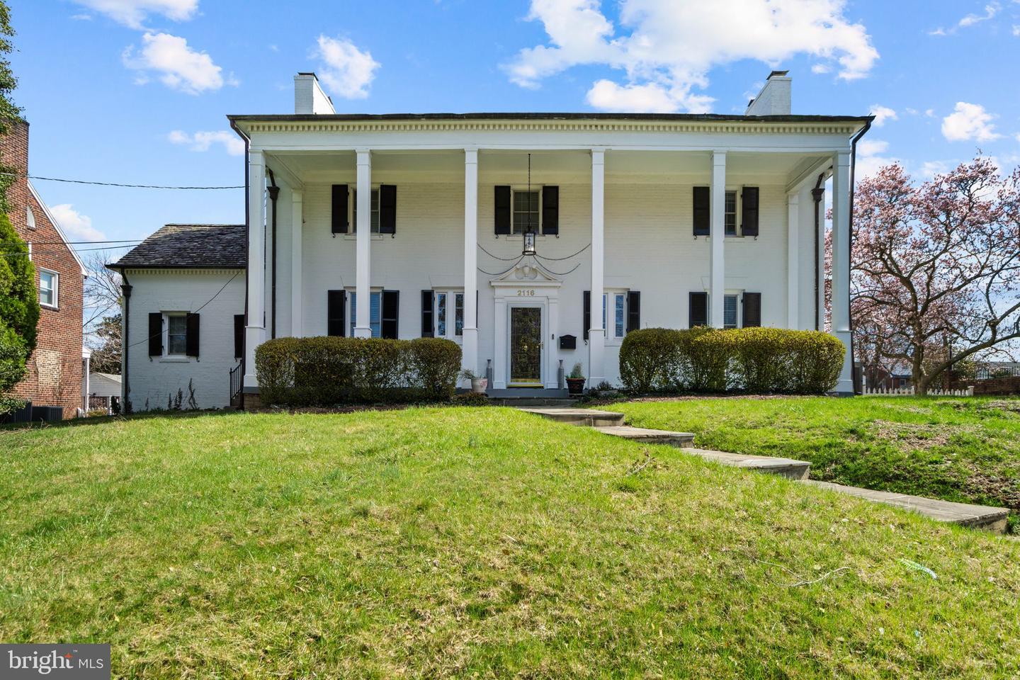 2116 Branch Avenue SE, Washington