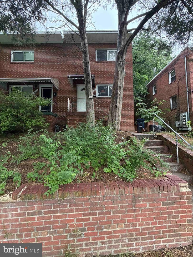 4226 Livingston Road SE