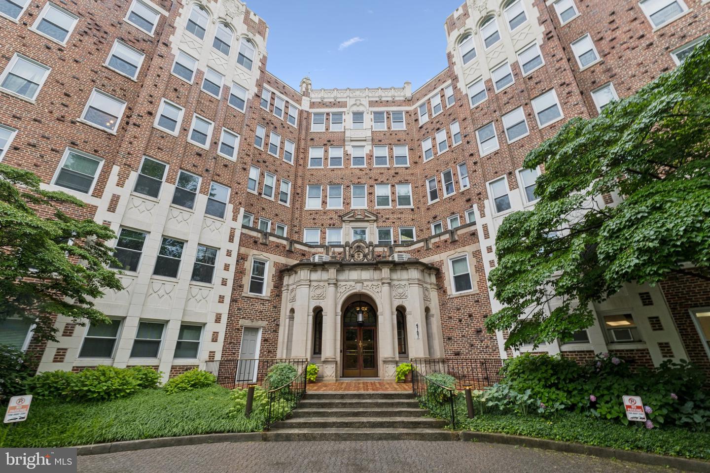 4707 Connecticut Avenue NW ##211 And #213