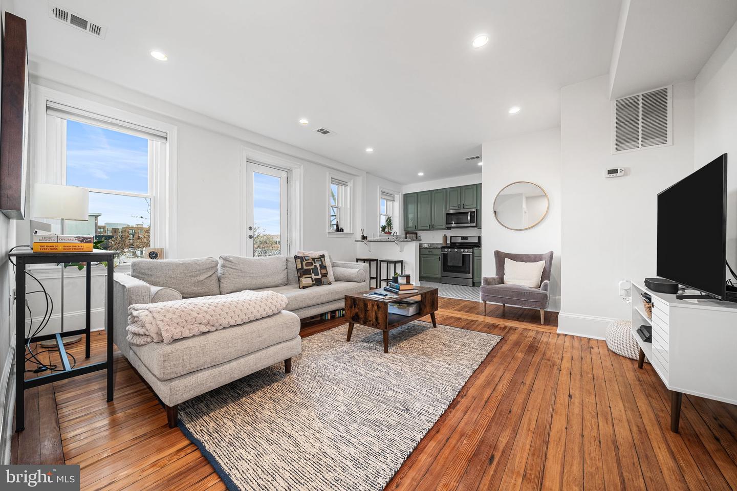 1423 R Street NW #402, Washington