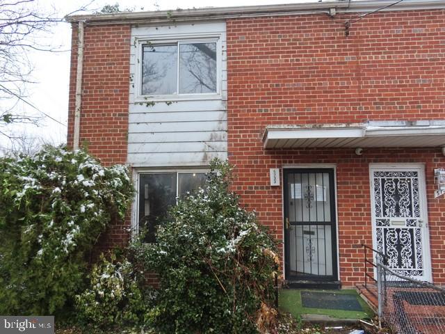 5733 2nd Street NE, Washington