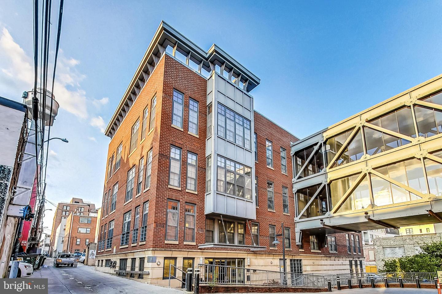 2328 Champlain Street NW #202