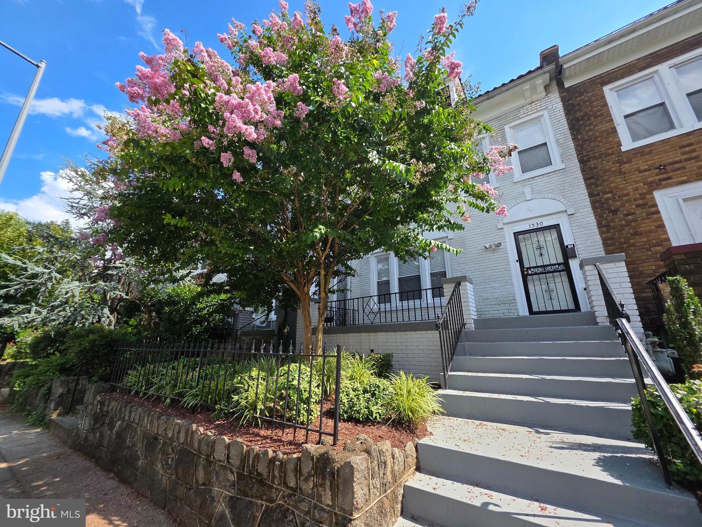 1530 Spring Place NW, Washington