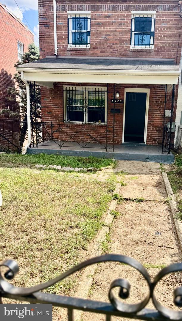 4623 Jay Street NE, Washington