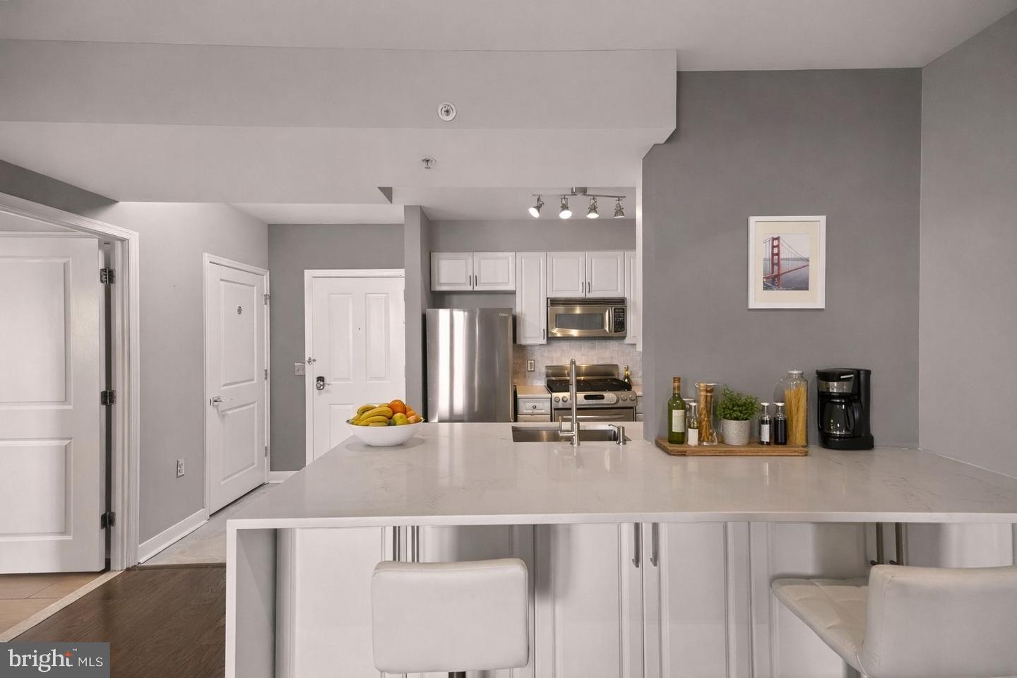 555 Massachusetts Avenue NW #1319, Washington