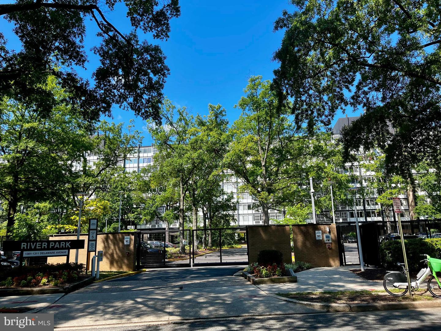 1311 Delaware Avenue SW #137, Washington